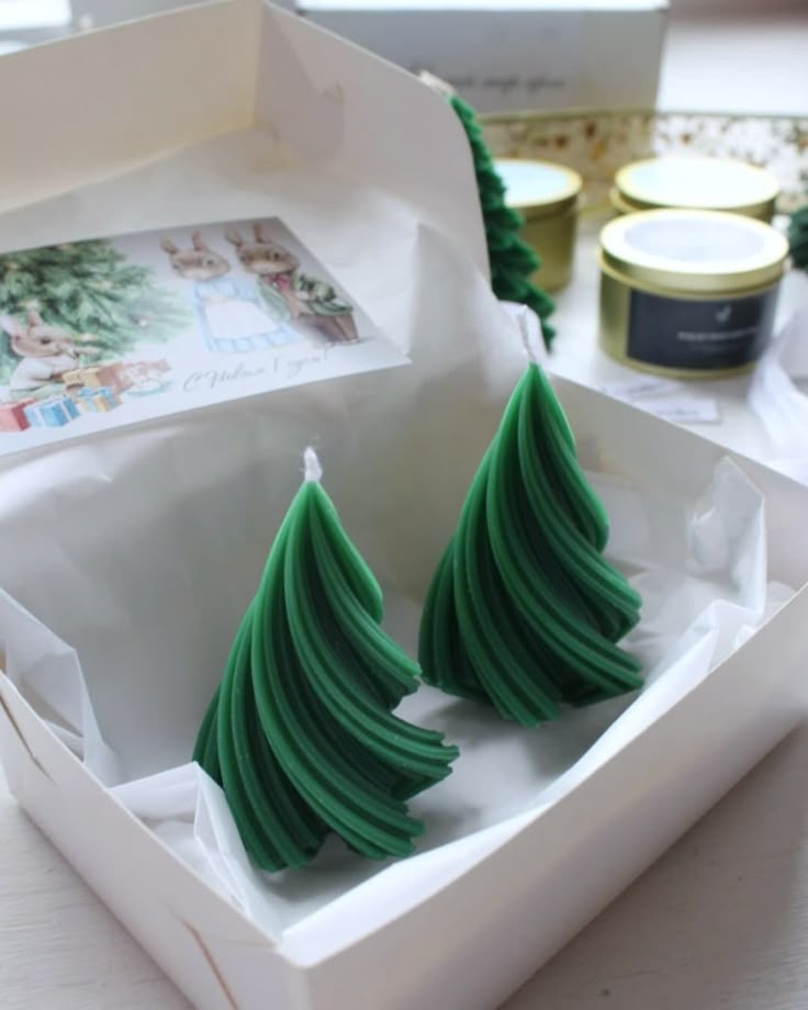 Tree Gift Box