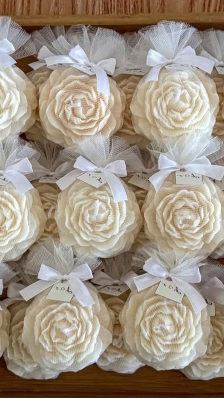 Daisy candle decorated with Tulle (20 PCs)