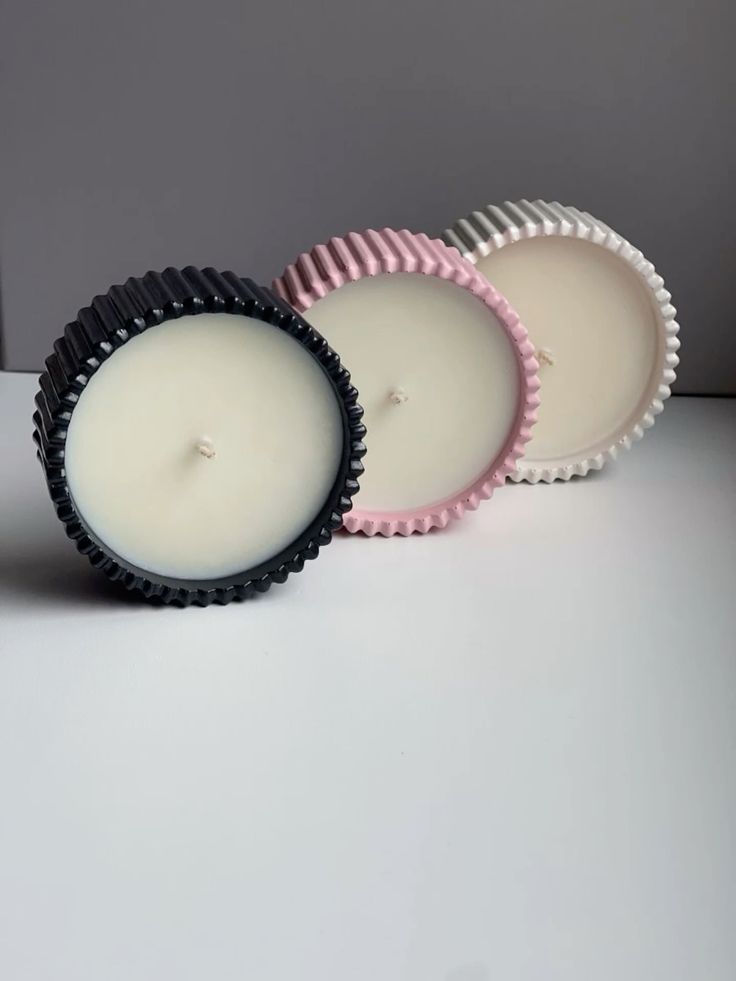 Minimalist candle jar